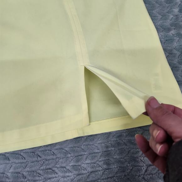 ATHLETA BOULEVARD V-NECK TEE T-SHIRT Size 1X Neon Yellow Green - Picture 7 of 10